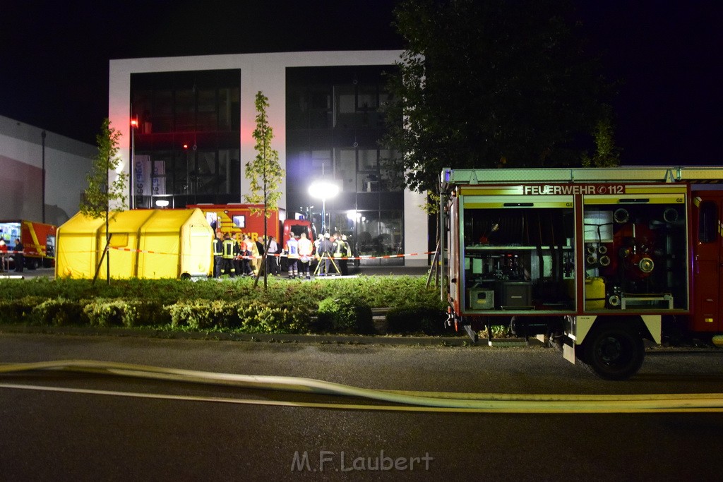 Grossbrand Halle Troisdorf Kriegsdorf Junkersring P632.JPG - Miklos Laubert